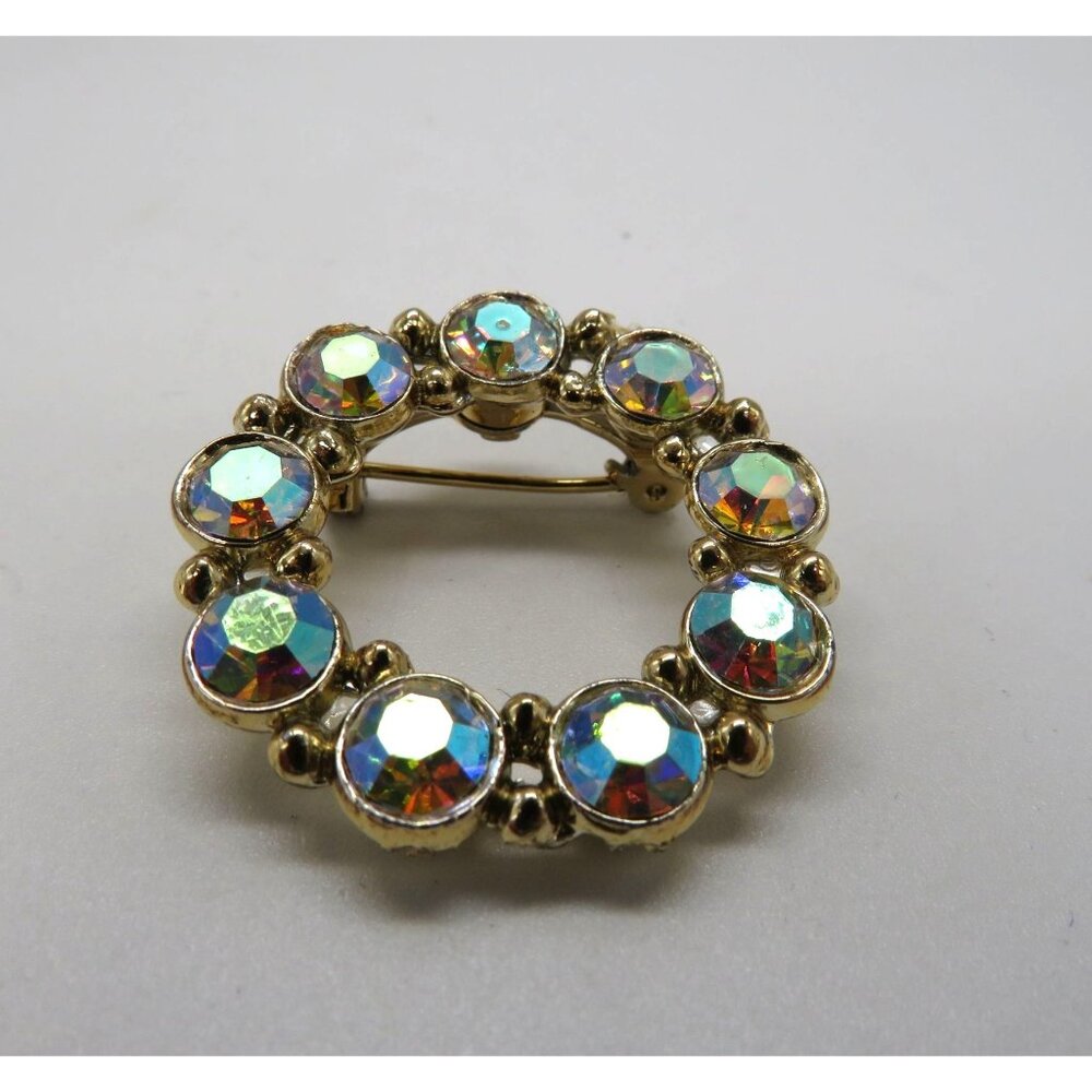 Vintage Brooch Aurora Borealis Crystal Circle Brooch Gold‎ Tone Pin - Picture 2 of 13